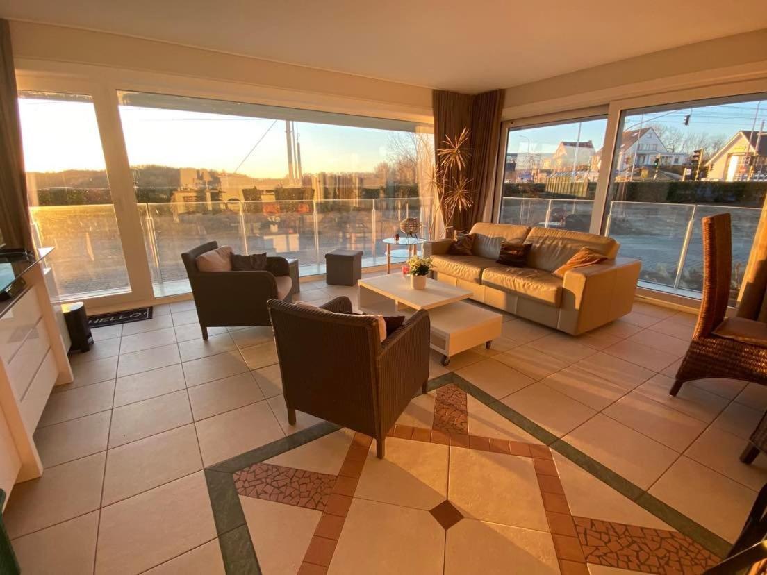 Seadream - Modern, Sunny With Big Terraces & Open View - Very Close To Sea, Beach, Shops, Restaurants & Beach Bars Nieuwpoort Bagian luar foto